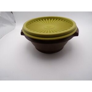 Tupperware Small Servolier Bowl Brown Avocado‎ Green Lid READ